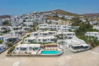 Cavos Hotel & Suites - 4