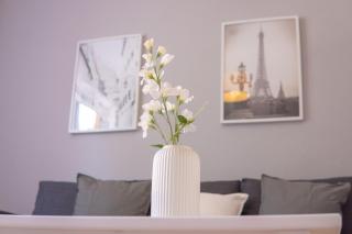 "Purple Chill" Super Zentrale Ferienwohnung HBF-Messe-Buergerweide-CityGate-OVB Arena - 6