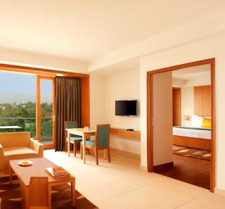 Lemon Tree Hotel, Dehradun - 8