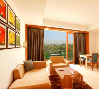 Lemon Tree Hotel, Dehradun - Dehradun - 4