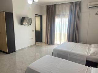Hotel Tirona - Durazzo - 5