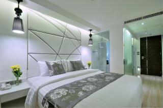 Sukhumvit Suites Hotel - 7