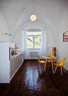 Franz Haus Apartments - 4