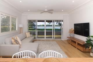 The Riverview - North Haven - 1