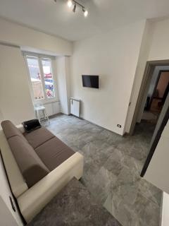 Grey house - Genova - 6