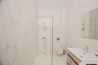 Trsteno Beach Apartments - Budva - 1