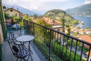 OLIVE TREE LAKE VIEW APARTMENT - 3