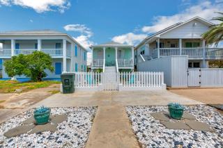 Lazy Days Cottage - Amazing Views and Great Location! home - Galveston - 0