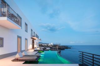 White Exclusive Suites & Villas - Lagoa - 0