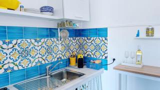 Casa Blue Windows pt - 2