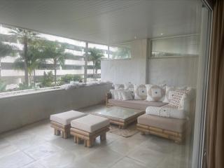 Embrujo de Banus - Spacious 2 Bedroom Apartment steps away from Beach - Marbella - 8