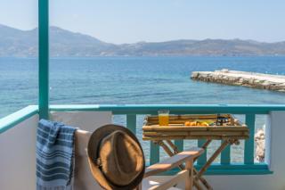 Turquoise Boathouse in Klima II - 5