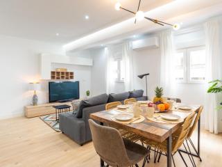 Gorgeous renovated apartment 2BR AC - 3