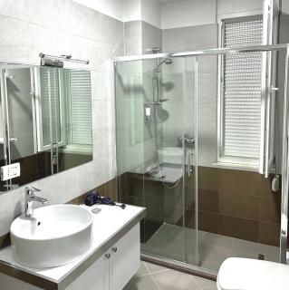 Hotel New York - Kamëz - 6