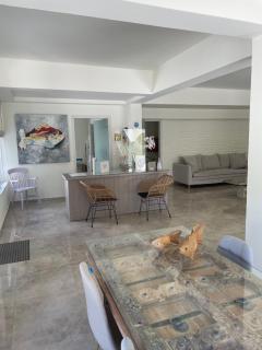 Ninemia Beach Hotel & Suites - Agia Marina - 2
