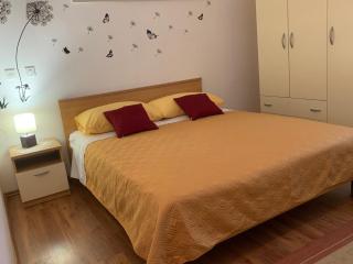 Apartman ABO*** - Komin - 6