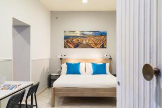 Ventaglieri ground floor Room by Wonderful Italy - Napels - 8