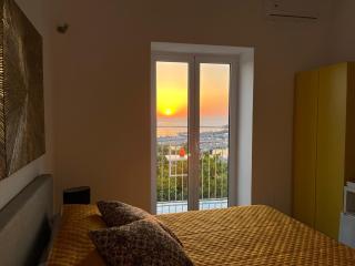 Punta Lingua Relais - Room 3 Port View - Procida - 5