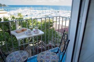 Punta Lingua Relais - Room 3 Port View - Procida - 6