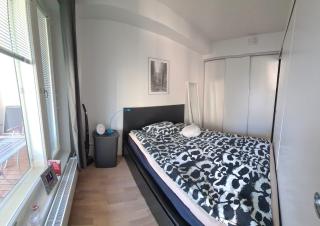 Bright two-room apartment with a balcony in Kalasatama - Helsínquia - 9