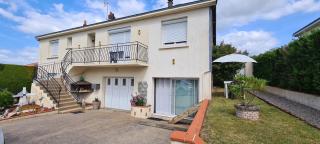 2 logements séparés 2 et 5 couchages au Rez-de-Chaussée à Chambretaud, 5 min Puy du Fou - Chambretaud - 5