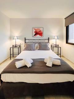Renovated Apartment with Sea Views and Pool with Private Parking - 5