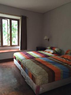 VILLA BATU Luxurious privacy 3BR villa@ klub bunga - Batu - 9