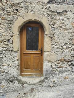 Maison de village en Provence avec terrasse de 33m2 - Saint-Roman-de-Malegarde - 3