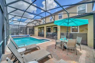 Perfect for Families Comfortable Villa with Private Pool Area close to Parks and Shopping - Davenport - 0