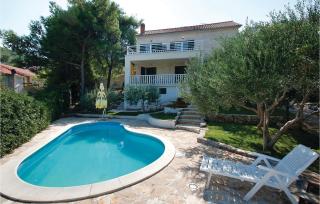 Holiday Home Mala Lozna Ii - 2