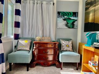 Sunshine Cottage - 1
