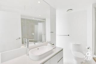 H Residences - QStay - Gold Coast - 5