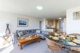 Shoal Haven 2 28 Voyager Close - 1