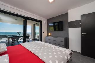 Jimmys Beach Privlaka - direkt am Meer, tollem Blick und beheiztem Pool - Privlaka - 9