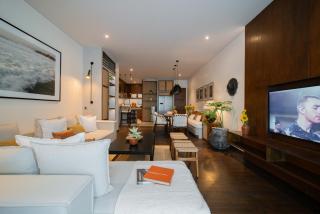 Apartment Seabreeze 2 - Amazing Sunset Penthouse-2bdr with pool-Beachfront - Canggu - 2