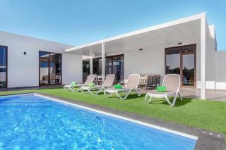 Villa Ponzos Chalet independiente y privado - Triquivijate - 0