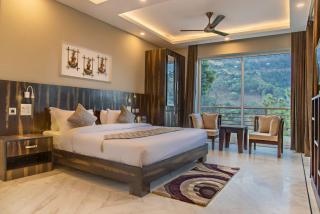 The Lalita's Majestic Pines - 8
