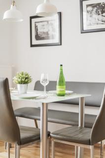 17 C&J's Apartment - 7