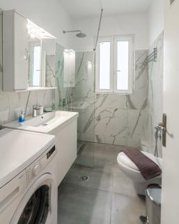 Psiri gem from In Vivo Apartments- Spacious 1st floor Apartment with Balcony in Athens' historic center - Athènes - 5