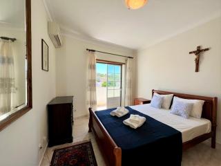 Lagos Typical House by Homing - 4