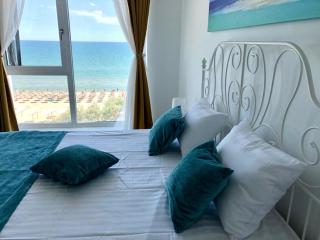 Apartel Serenity View 46 - 0