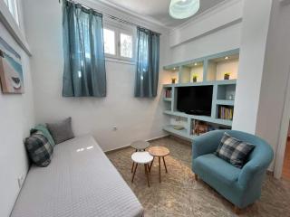 White Home in Naxos town - 9