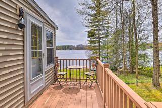Lakefront Broadalbin Getaway w/ Deck + Kayaks - 9