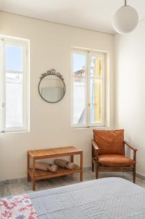 Sunny apartment on the 2nd floor in bohemian Psiri in Athens' historic center-In Vivo Apartments - Atene - 3