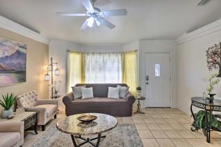 2 Mi to Lake Havasu Peaceful Home with Pool and Views - Lake Havasu City - 7