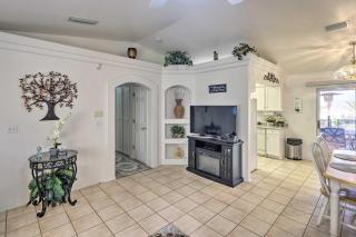 2 Mi to Lake Havasu Peaceful Home with Pool and Views - Lake Havasu City - 6