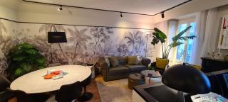 Exclusive top floor 2-bedroom flat - 1