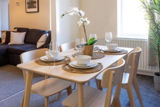 Cozy Coastal Getaway - North Shields - 0