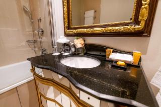 Ashburn Hotel - London - 6