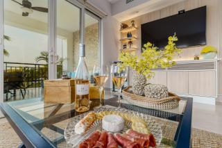 Stylish & Quiet Breathtaking Laguna Views Pool - Playa Blanca - 1